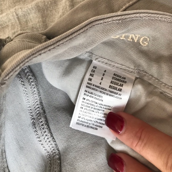 Jeans - Picture 6 of 6